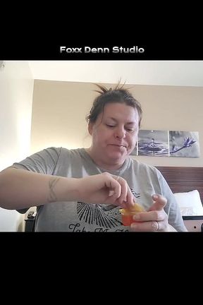 Eat with Me? Closed Captions