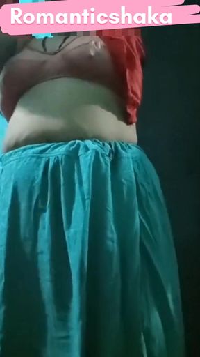 Emotional moment from &quot;Desi indian nude wearing saree and show boobs&quot;