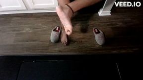 Tiny g***s get destroyed by Christmas slippers' toes, messy toejob action inside