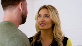Tattooed blonde Ella Reese enjoys fucking with her client