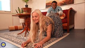Mature Busty GILF meets a BBC for a blowjob and sex on the couch