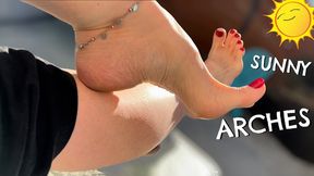 Sexy Feet Arches in The Sun