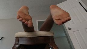 Teeny Mesmerized by Giantess's Dirty Sexy Feet POV 4k