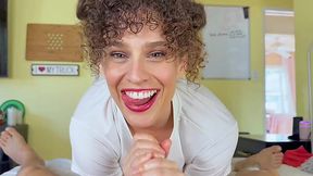 Cool Jewish mommy gives a blowjob and takes dick in ass hole