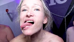 eheschlampen werden von 14 mannern besamt...jede milf fickt fremd!!!