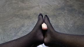 First time doing footwork in pantyhose (5)