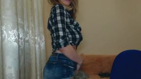Alexia Shows Us Her Undies
