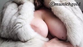 Raunchy Munichgold gets juicy with her enormous jugs & furry snatch in solo indulgence