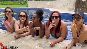 Evil Lohan: 5 Dommes smoking (1080)