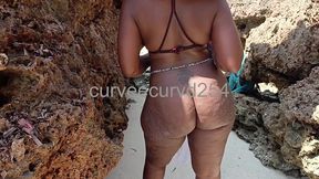 how i love some public sex with a stranger by the beach
