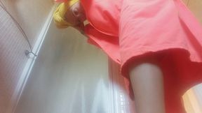 a long, hot shower is just what my step aunt needs
