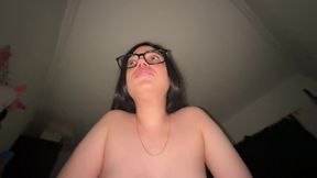 picking up cute girl. we went to eat and then he ended up paying for everything with a good fuck