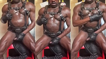 Black Muscle BBC Fetsish Wank & Cum