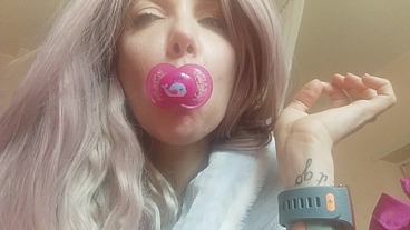 a sweet who doesn't stop sucking ... the pacifier!