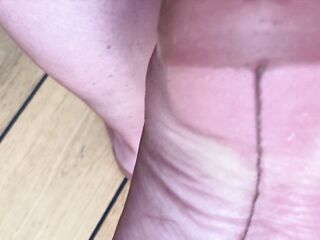Mrs Aged Feet showing u all a real couple of vintage RHT stockings pre 1950