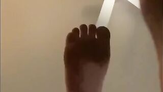 18 Crushes Berries Walks Through Dirt Then Shows Off Crazy Soles