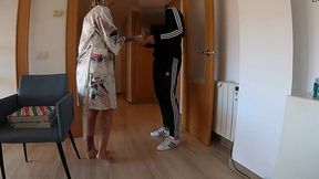 Cum-filled delivery for dirty mom