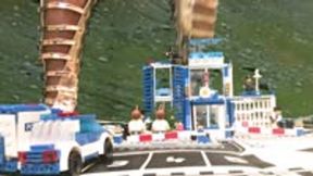 Giantess VS Police Station 4k
