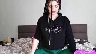 Fart Queen is back with the best farts ever