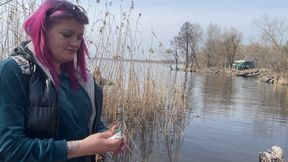 Smoking-looner-blowing-balloon-on-nature