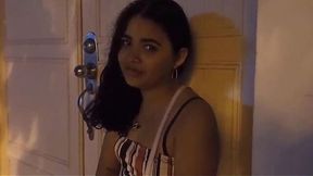 Boyfriend Leaves Her to Get Fucked by Sexy Stranger