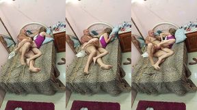 essa loirinha ela gosta de fazer gostosinho ---mas tem que ser de conchinha