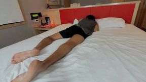 BURIED AND SUFFERING INSIDE TWO HEAVY BUTTS - BY BRUNA SILVA AND GABRIELA BLOND - CLIP 1 IN FULL HD