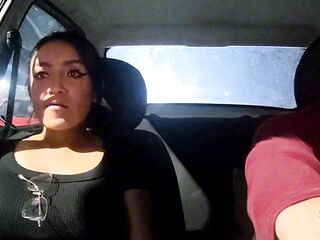 Unemployed Mexican beauty accedes to anything in the interview for cash