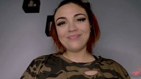 Sneezing Scarlett (wmv)