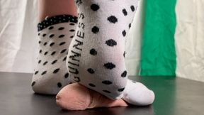 A Shoejobdream comes true - Saint Patricksday Special CBT - Guinness can crush and a beautiful Shoejob in Overknee socks and Heels - slave - HD Resolution
