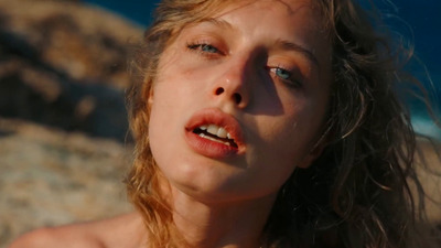 Amelie Lou in On The Rocks by Superbe Models