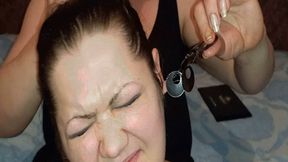 Stepmom pulls ears MP4