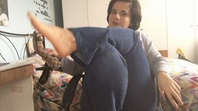 you can't resist the sexy swinging heels