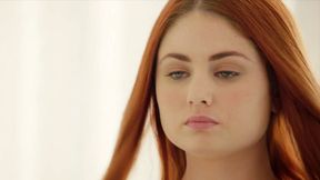 Redhead beauty gets in bed with her dad´s black friend