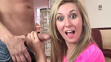 Lilly Banks Wants Daddy To See Her Get Fucked