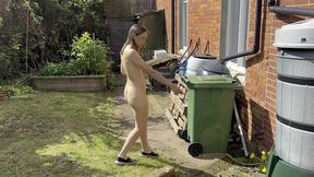 naked gardening tour.