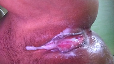 i was riding the cock of my neighbor and when his mom arrives home we ran to my house and keep fucking til he cums inside