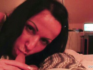 Reife Deutschlehrerin Fickt Zu Hause Auf Schulreise - Deutscher mother I'd like to fuck-Amateur