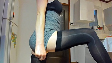 Very hot striptease!