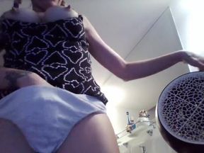 Nerdy Horny Girl