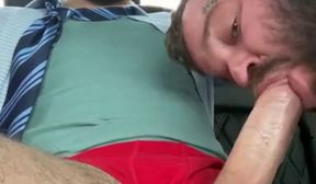 tyler durden sucking a hot stud in a car
