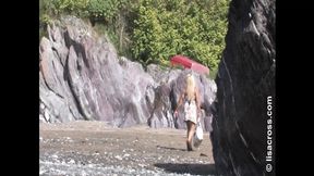 Spying on unsuspecting beach bunnies getting nasty under the sun
