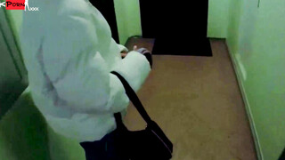 Stepmom Blows Away Her Stepsons Uncut Cock!