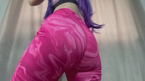 My stepsister is working out in pink leggings and showing off her pussy and shaking her tits