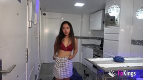 18yo teen wants to be a pornstar! her way to do it? fucking a repairman and filming it!