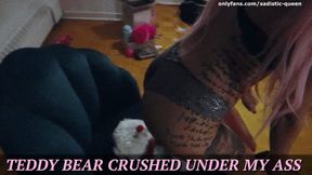 Teddy Bear CRUSHED Under My Ass - {SD 720P}