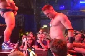 Hans Berlin Lets His Admirers To deepthroat His manhood