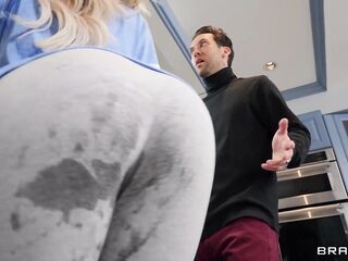 BRAZZERS Horny Tiffany Squirts Guests at Potluck Party