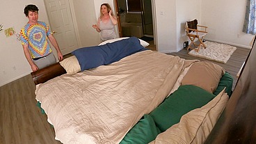 Stepmom shares bed with stepson to make room