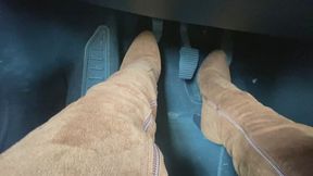 PEDALPUMPING WITH BROWN LEATHER BOOTS HIGH HEELS - PEDAL BRAKE